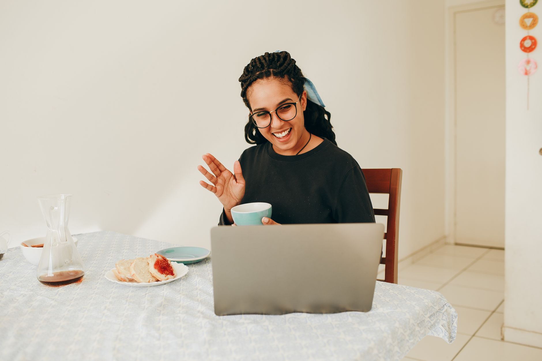 coffee chat laptop